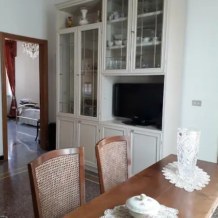 Riva House Apartment *