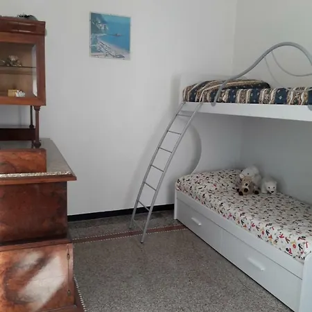 Riva House Apartment *