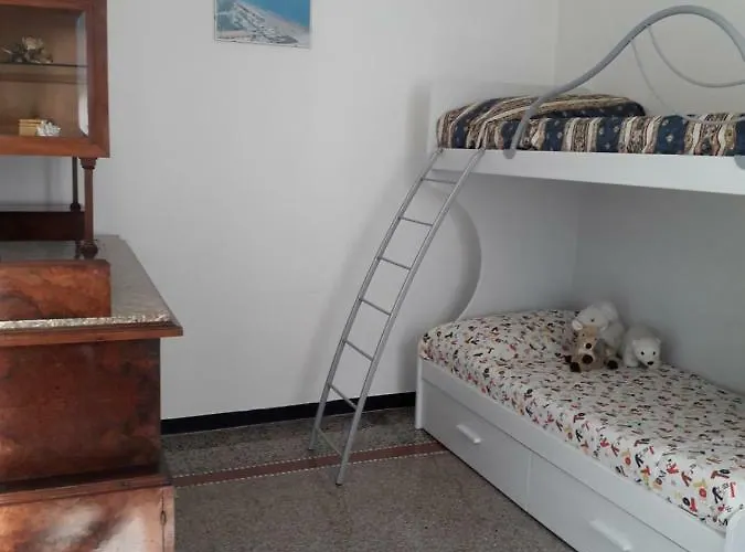 Riva House Apartmán *